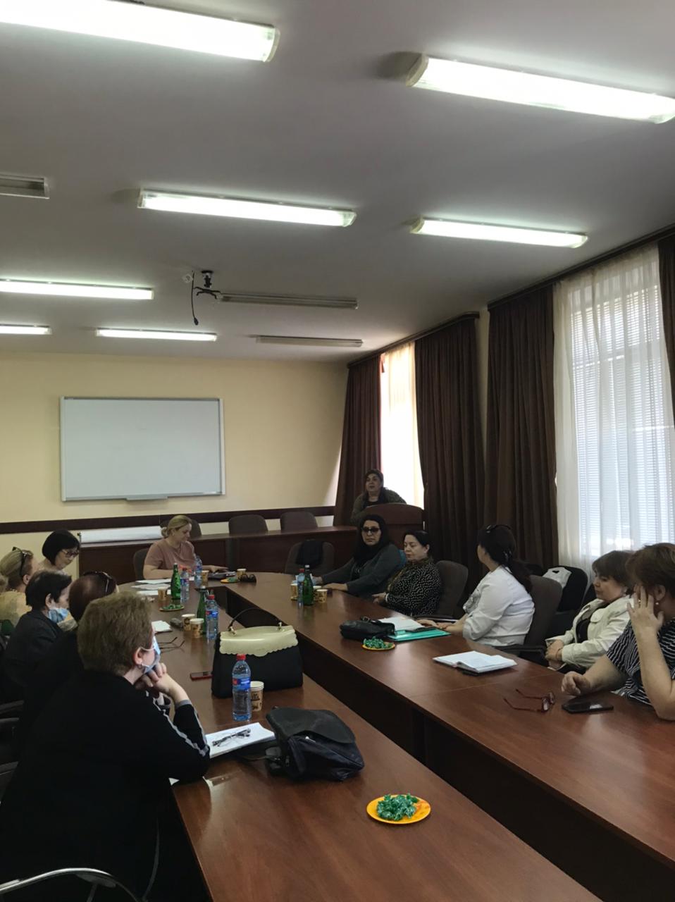 Патимат Даитова приняла участие в Методсовете ДГУ по иностранным языкам