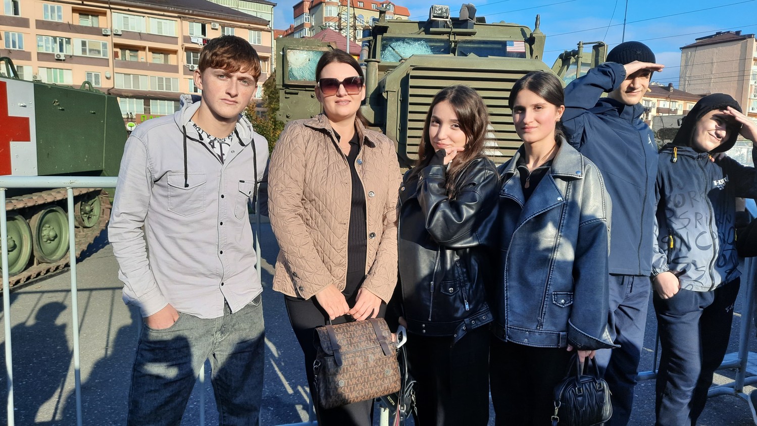 Экскурсия на выставку трофейной техники